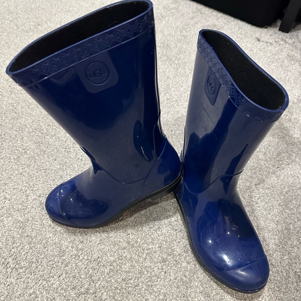 Ugg Rainboots-Size 13
